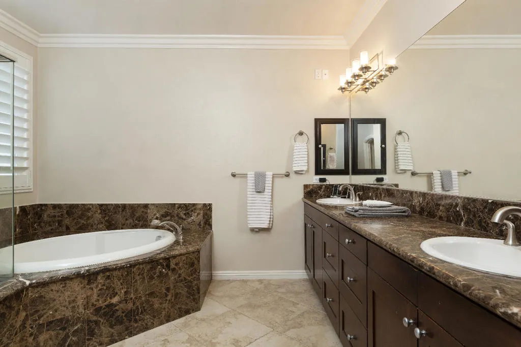 1933 Savanna Way, Palm Springs, California 92262 home-pic-35